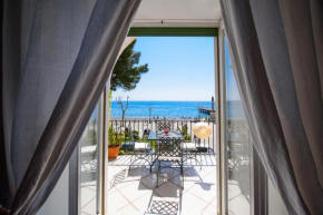 Отель Seaview Apartment Minori  Минори